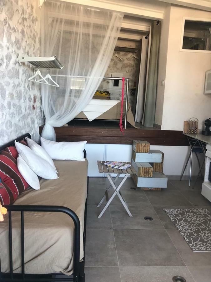 Le Cabanon Bleu Sur La Plage Μασσαλία Εξωτερικό φωτογραφία